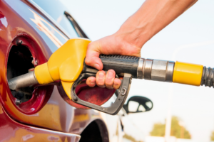 Intervento del Governo in materia di carburanti: bene il rafforzamento dei controlli, ridurre di più i costi.
